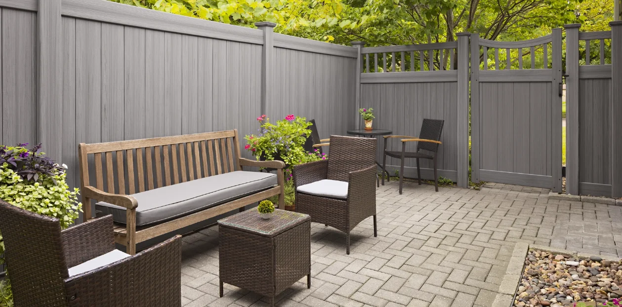Molded Fencing