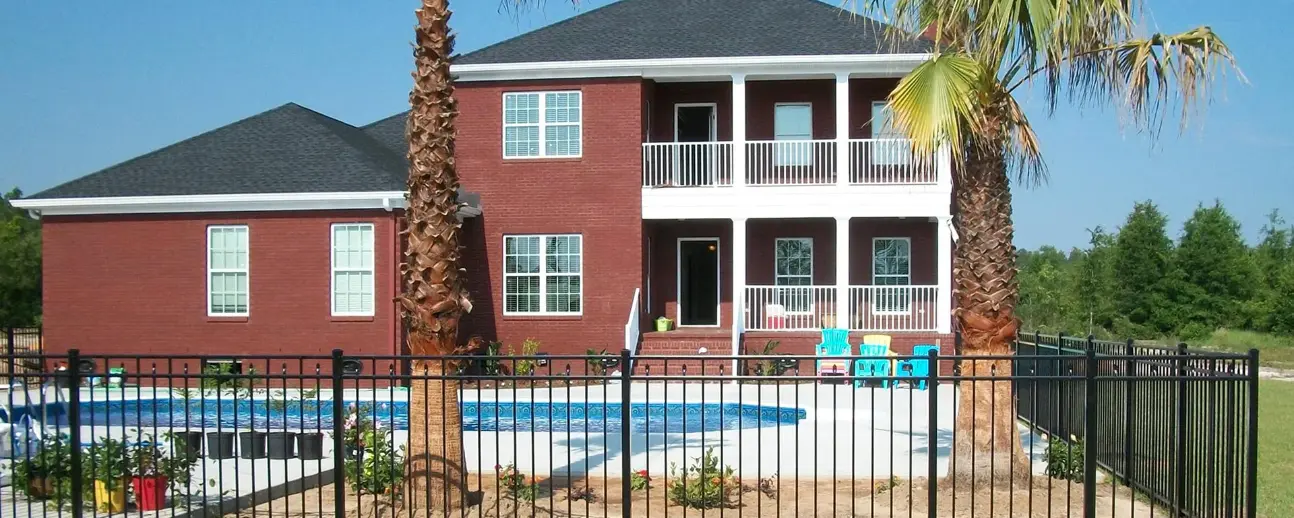 Greater Sacramento aluminum fence installation by Classic Fence Co
